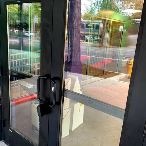 aluminum framing for businesses and commercial buildings