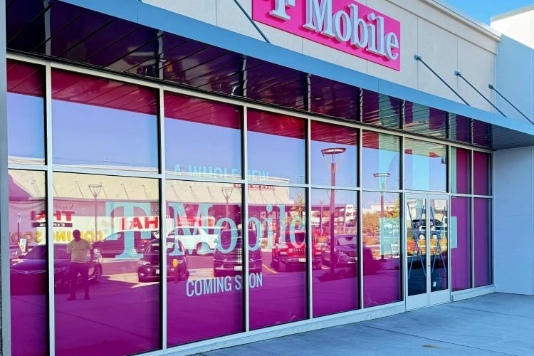 Storefront Glass and Glass Entrance System - T-Mobile Project in Seattle, WA