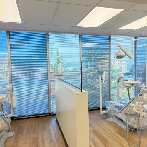 Glass for Medical Facilities in Western Washington