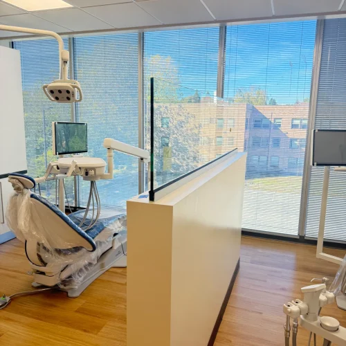 Glazing for Healthcare Centers in Western Washington by Glazenix